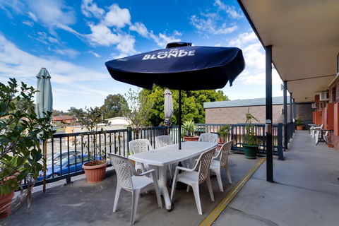 Enfield Motel - Accommodation Sunshine Coast 3