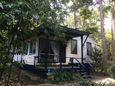 English Gardens - Forest Spa Suite - Accommodation Sunshine Coast 1