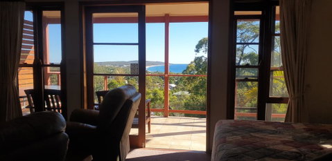 Escape 1770 - No Kids - NO SMOKING - No Partying - Accommodation Sunshine Coast 3