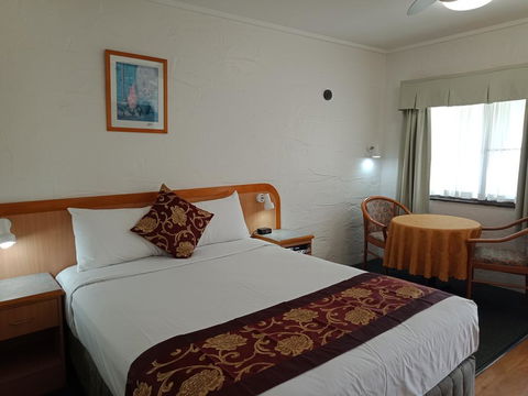 Espana Motel - Accommodation Sunshine Coast 0
