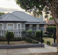 Essendon - home away from home - Accommodation Sunshine Coast