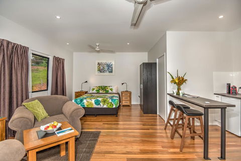 Eumundi Cottages - Cottage 1 - Accommodation Sunshine Coast 2
