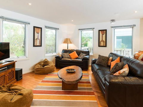 EVERGREEN BEACH HOUSE - Accommodation Sunshine Coast 1