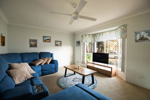 Family Getaway Close To Beach And Restaurants - Accommodation Sunshine Coast 2