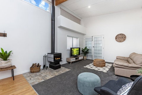 Farnham Lodge - Accommodation Sunshine Coast 1