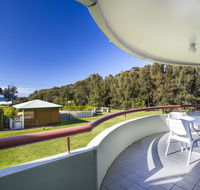 Fathoms 8 - Mollymook - Accommodation Sunshine Coast