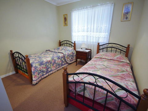 Fravent House - Accommodation Sunshine Coast 1