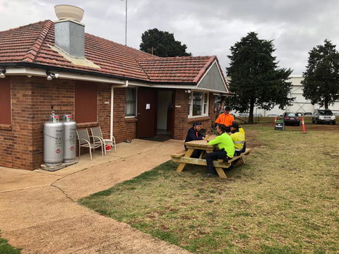 Garden City Backpackers - Accommodation Sunshine Coast 2