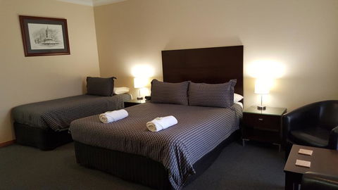 Gateway Motor Inn - Accommodation Sunshine Coast 3