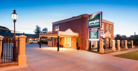Georgian Motor Lodge - Accommodation Sunshine Coast 1
