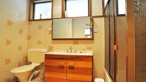 GETAWAY ON GARDEN - FREE WIFI - PET FRIENDLY (OUTSIDE ONLY) - Accommodation Sunshine Coast 1