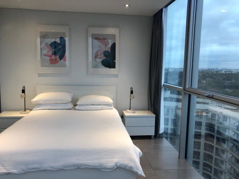 Glasshouse Apartment - At Parramatta - Accommodation Sunshine Coast 2