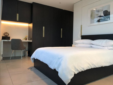 Glasshouse Apartment - At Parramatta - Accommodation Sunshine Coast 3