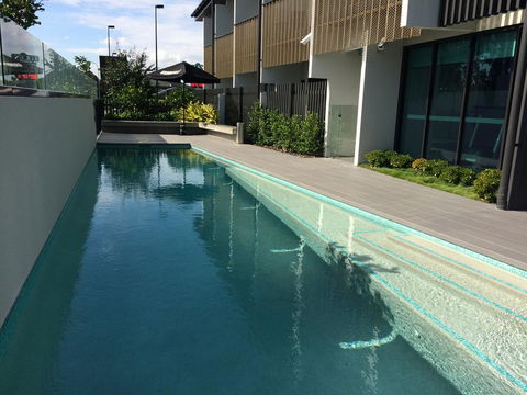 Glen Hotel And Suites - Accommodation Sunshine Coast 2
