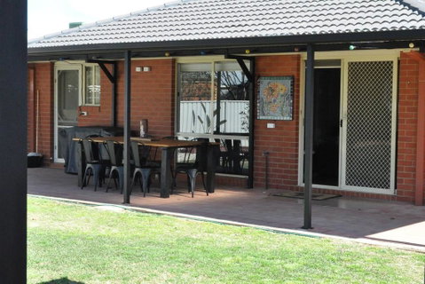 Glencoe Getaway - Accommodation Sunshine Coast 3