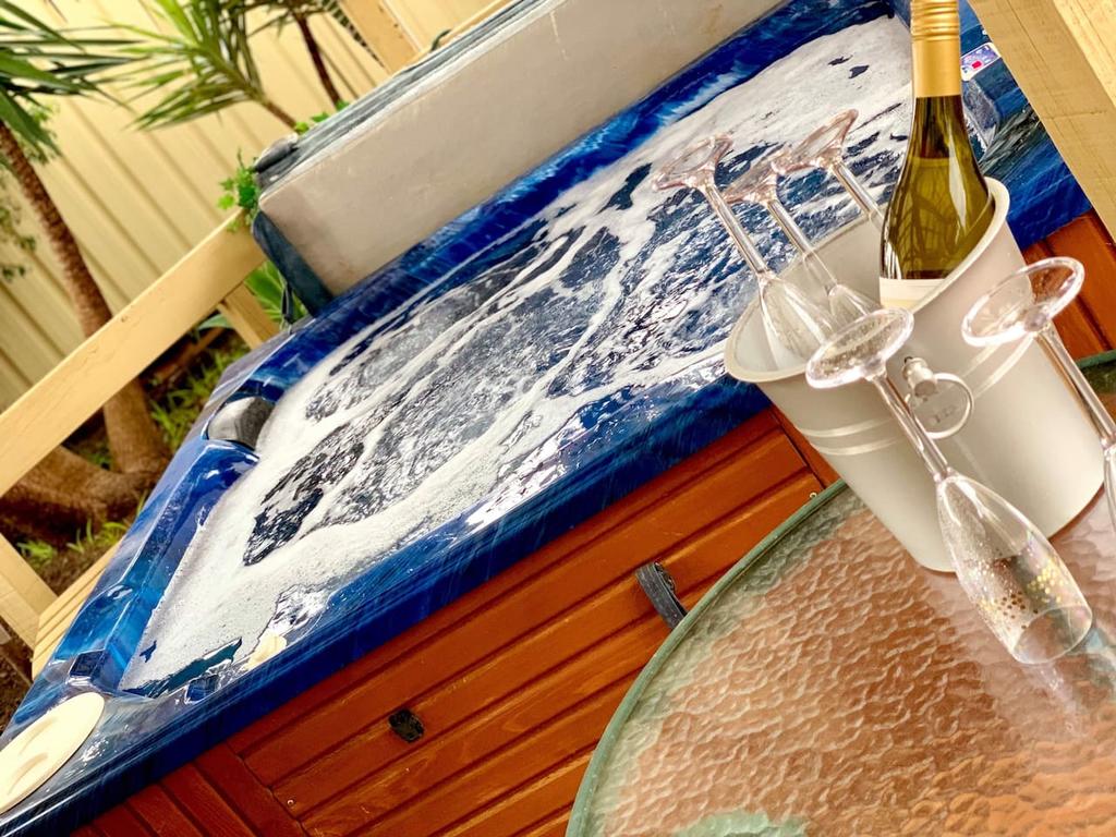 Cooloongup WA Accommodation Sunshine Coast