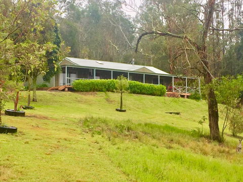 Grand View Holiday Home - Accommodation Sunshine Coast 0