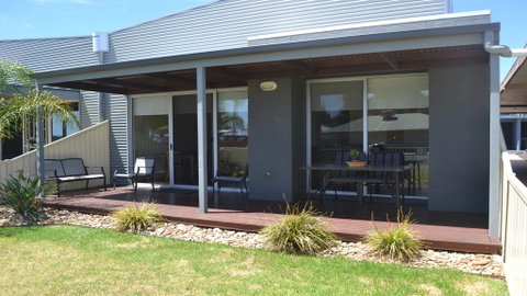 Grange Water View Yarrawonga - Accommodation Sunshine Coast 1