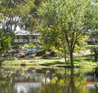 Granite Gardens Cottages  Lake Retreat - Accommodation Sunshine Coast