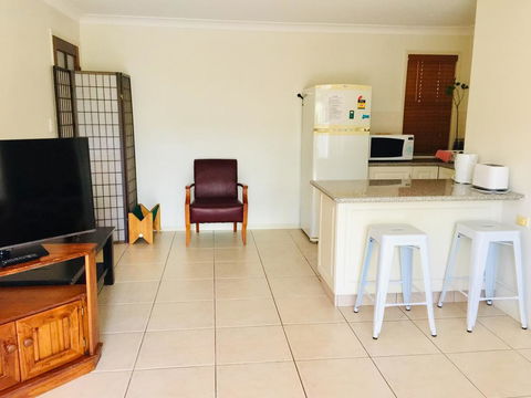 Granny Flat - Accommodation Sunshine Coast 2