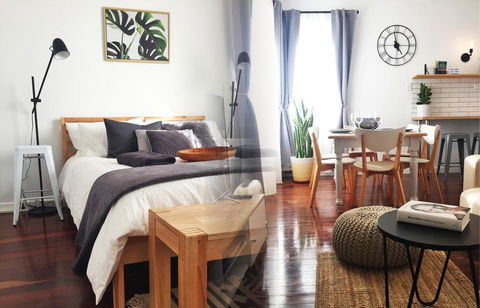 Great Comfort & Style In Central Location - Accommodation Sunshine Coast 0