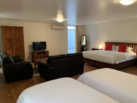 Guildford River Retreat - Accommodation Sunshine Coast 2