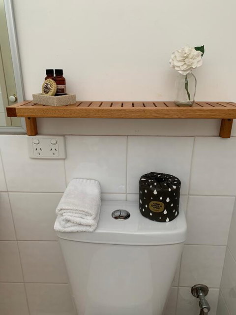 Guildford River Retreat - Accommodation Sunshine Coast 3