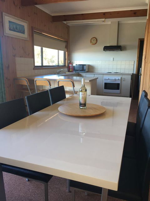 Hamilton - Accommodation Sunshine Coast 3