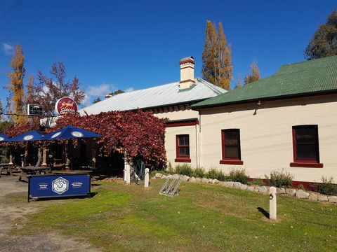 Happy Valley Hotel - Accommodation Sunshine Coast 0