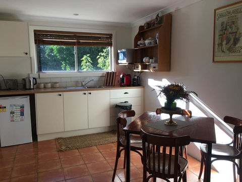 Happy Valley Hotel - Accommodation Sunshine Coast 3