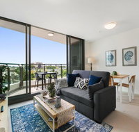 HARBOURSIDE- hosted by L'Abode Accommodation - Accommodation Sunshine Coast