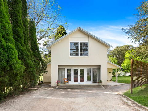 Hardigreen Park - Spacious With Tennis Court - Accommodation Sunshine Coast 0