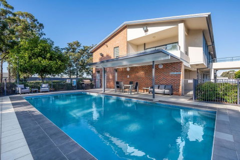 Hawkesbury Race Club Motel - Accommodation Sunshine Coast 1