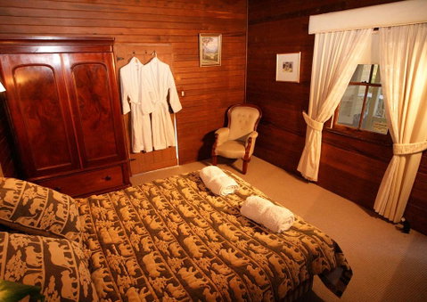 Hermitage Cottage - Accommodation Sunshine Coast 3