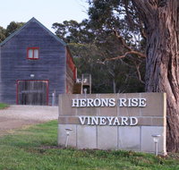 Herons Rise Vineyard Accommodation - Accommodation Sunshine Coast