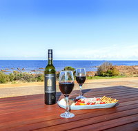 High Tide - Wallaroo Beachfront Property - Pet-Friendly - Accommodation Sunshine Coast