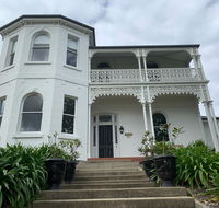 Highfield House - Accommodation Sunshine Coast