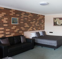 Highway Inn Motel - Accommodation Sunshine Coast