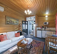 Hillside Country Retreat - Accommodation Sunshine Coast