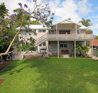 HILLTOP HAVEN in MOLLYMOOK - Accommodation Sunshine Coast