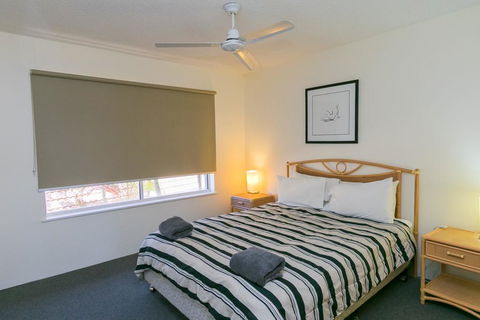 Holiday At The Marina - Hervey Bay - Accommodation Sunshine Coast 3