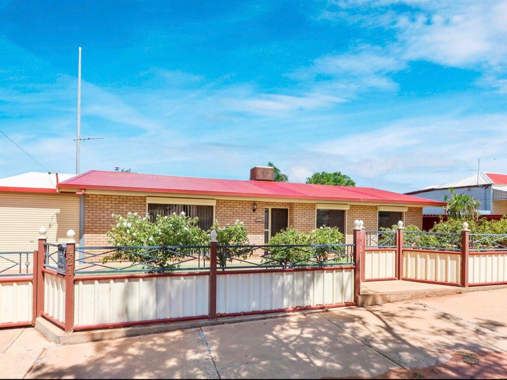 Broken Hill NSW Accommodation Sunshine Coast
