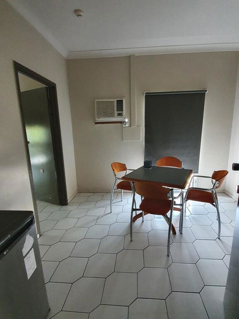 Hotel Allen - Accommodation Sunshine Coast 2