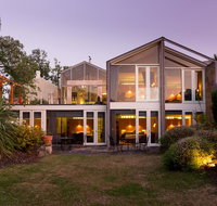 Islington Hotel - Accommodation Sunshine Coast