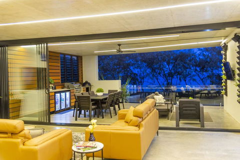 IVY Villas - Accommodation Sunshine Coast 1