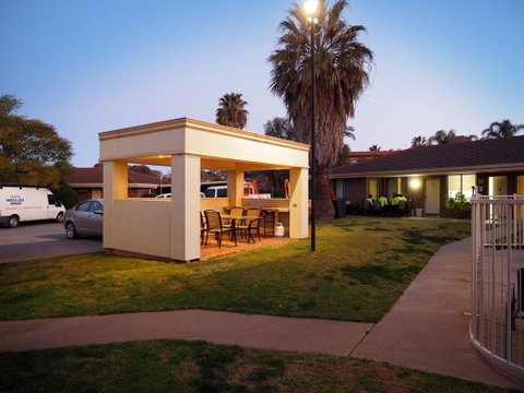 Jacaranda Holiday Units - Accommodation Sunshine Coast 2