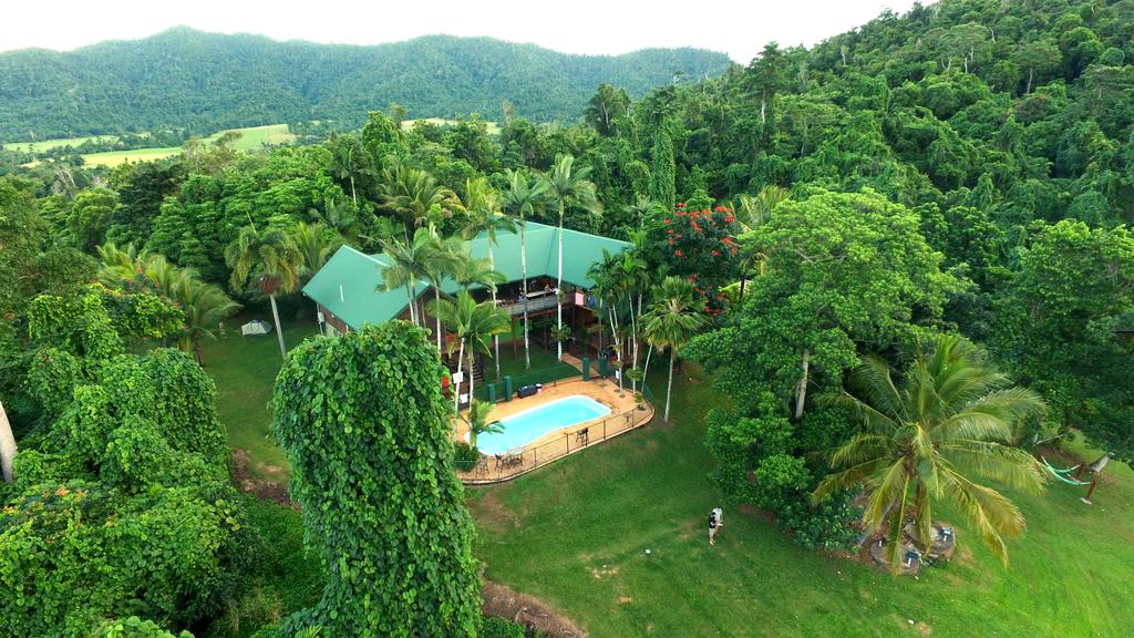 Bingil Bay QLD Accommodation Sunshine Coast