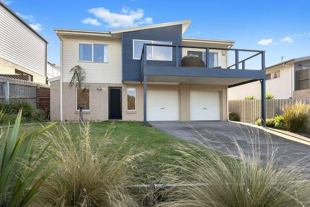 Torquay VIC Accommodation Sunshine Coast