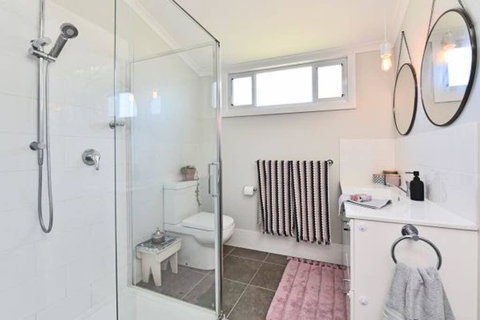 Jasmine Cottage - Accommodation Sunshine Coast 3