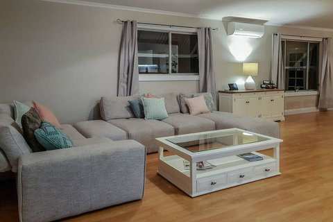 Jasmine Cottage - Accommodation Sunshine Coast 2